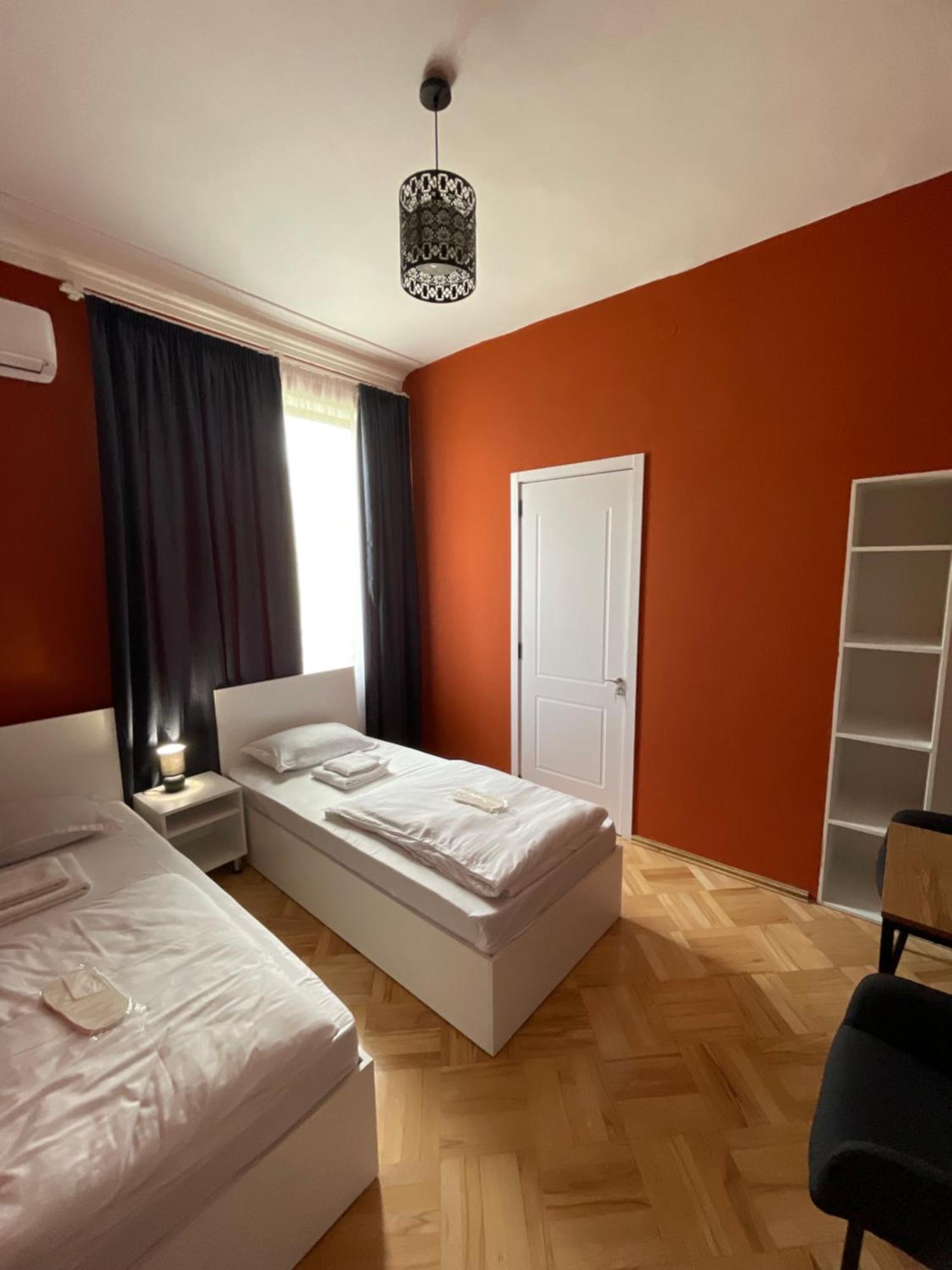 Guest House Top Floor เทลาวี ห้อง รูปภาพ